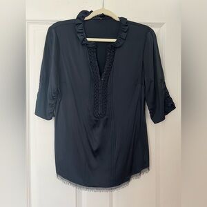 Elie Tahari Noir Blouse size XS-S Silk